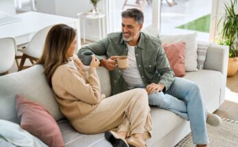 Romantic encounters: here is the important criterion for 87% of singles over 50